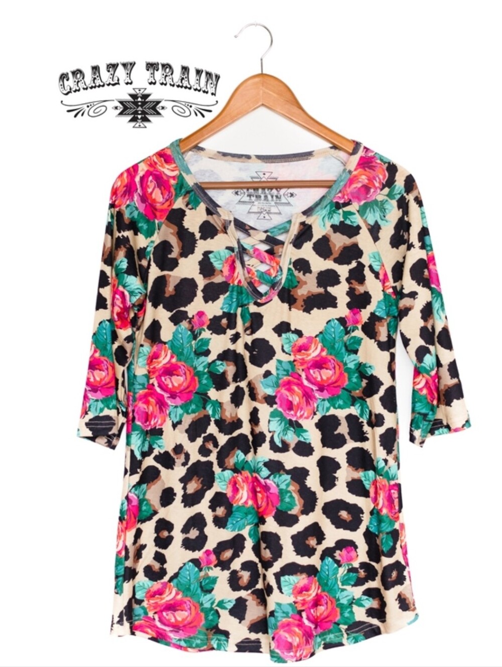 Floral & Cheetah Print Criss-cross Neck 3/4 Sleeve-NWT